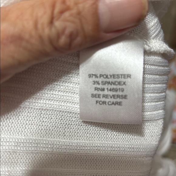 Freshman LargeJUNIORS Ribbed Hacci Knit Turtle Neck Sweater Cozy 20”L 18” p2p - Picture 9 of 9